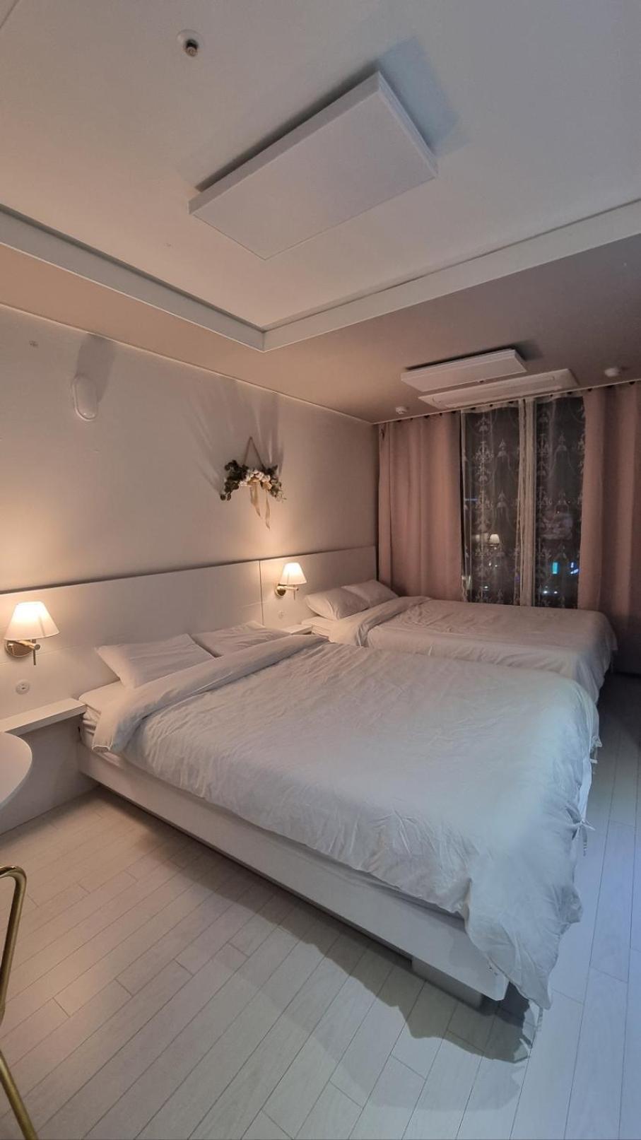 Daegu Starb&B Dsr Hotel Mia Guestroom ภายนอก รูปภาพ