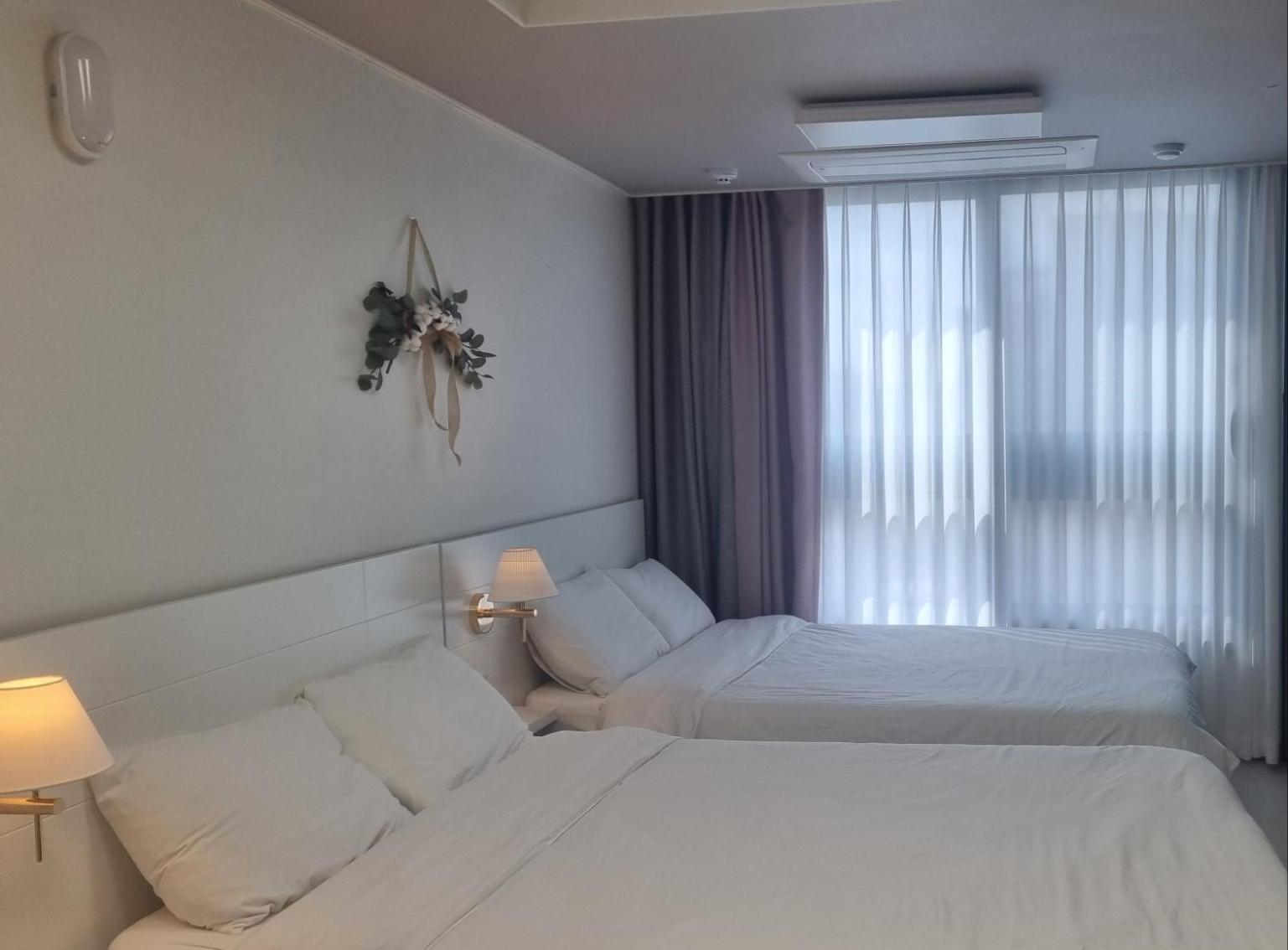 Daegu Starb&B Dsr Hotel Mia Guestroom ภายนอก รูปภาพ